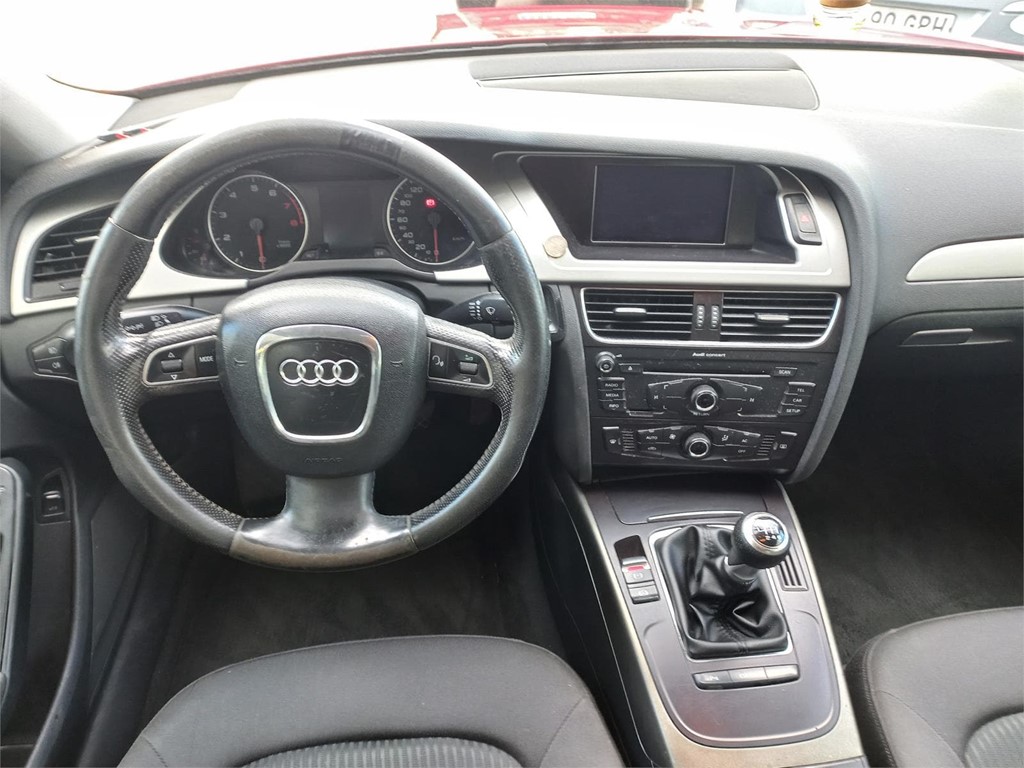 Foto 7 AUDI A4 1,8TFSI 120cv 6vel.